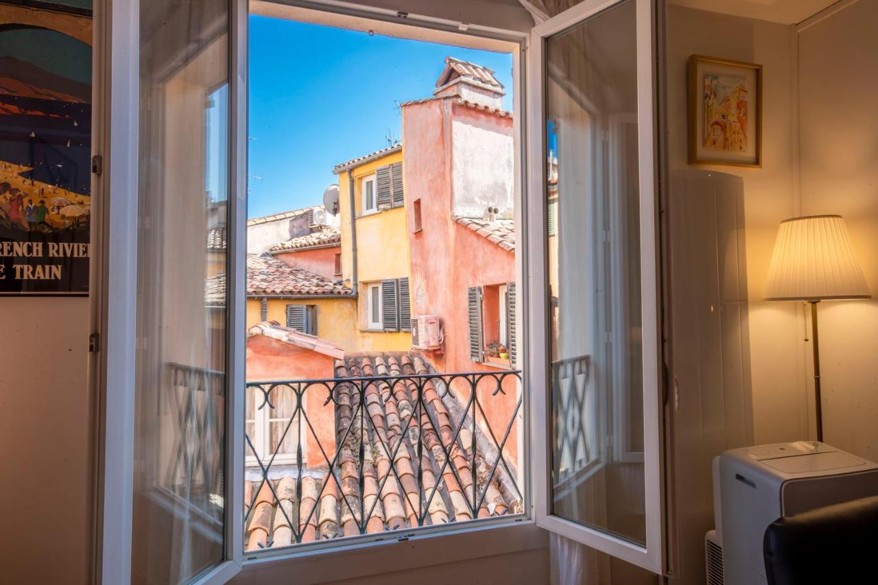 Spacious And Bright Flat Close To The Beach : Heart Of Old Ницца Экстерьер фото