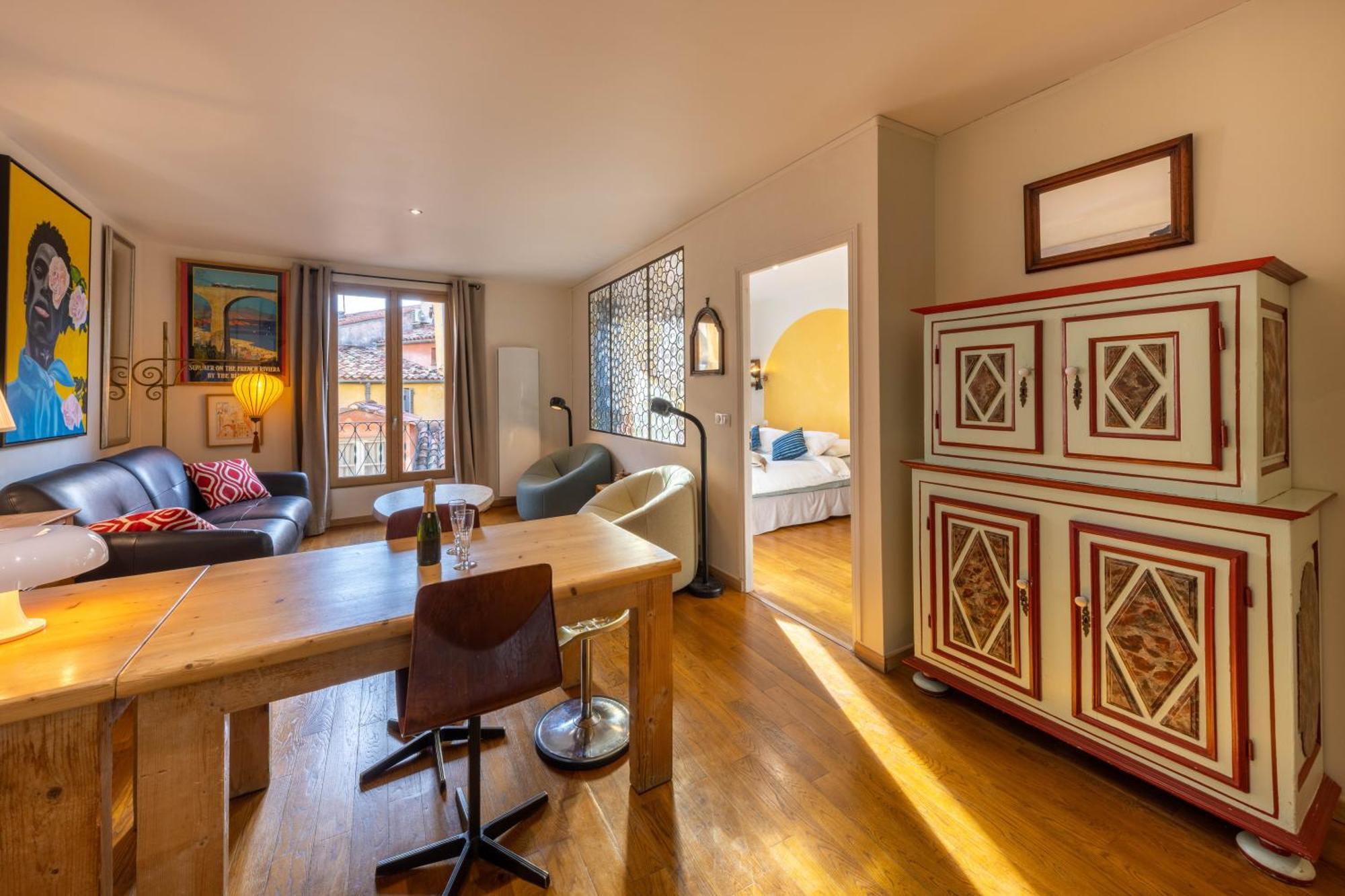 Spacious And Bright Flat Close To The Beach : Heart Of Old Ницца Экстерьер фото